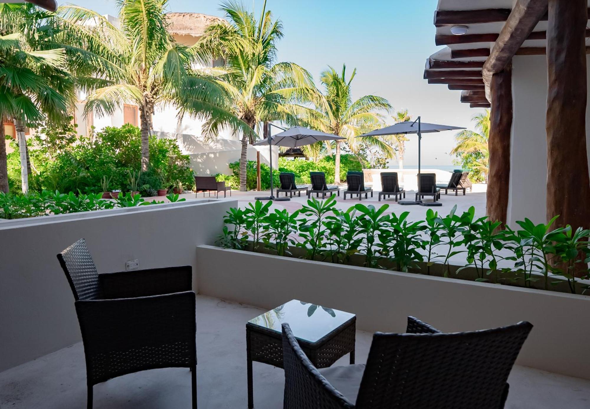 Beach Front Hotel Boutique Dk House Isla Holbox Екстер'єр фото