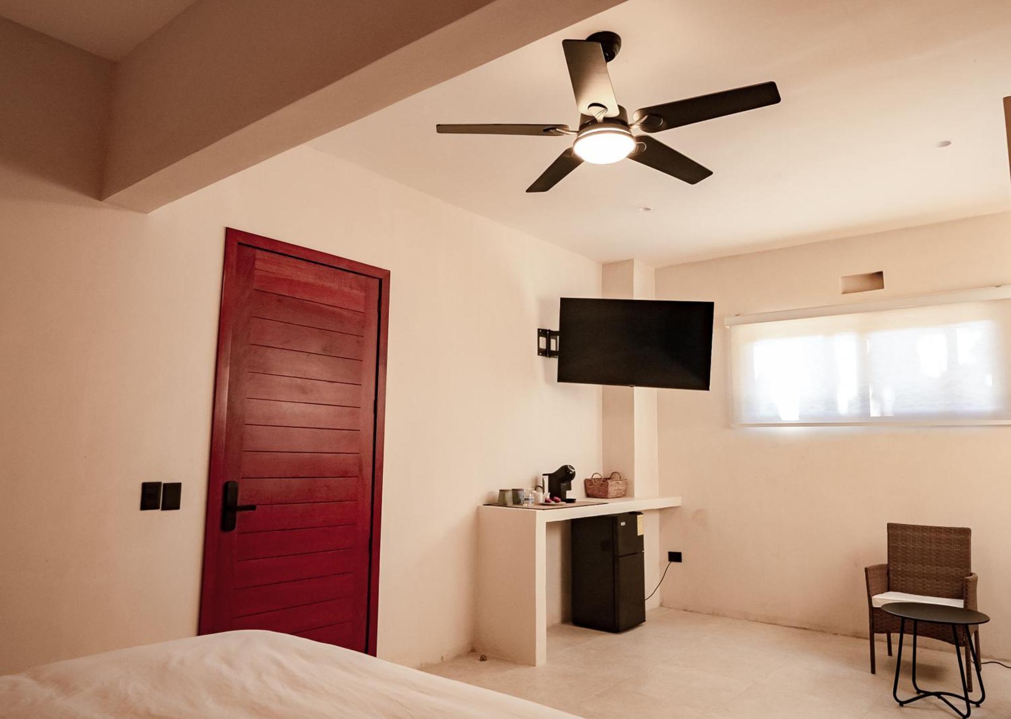 Beach Front Hotel Boutique Dk House Isla Holbox Номер фото