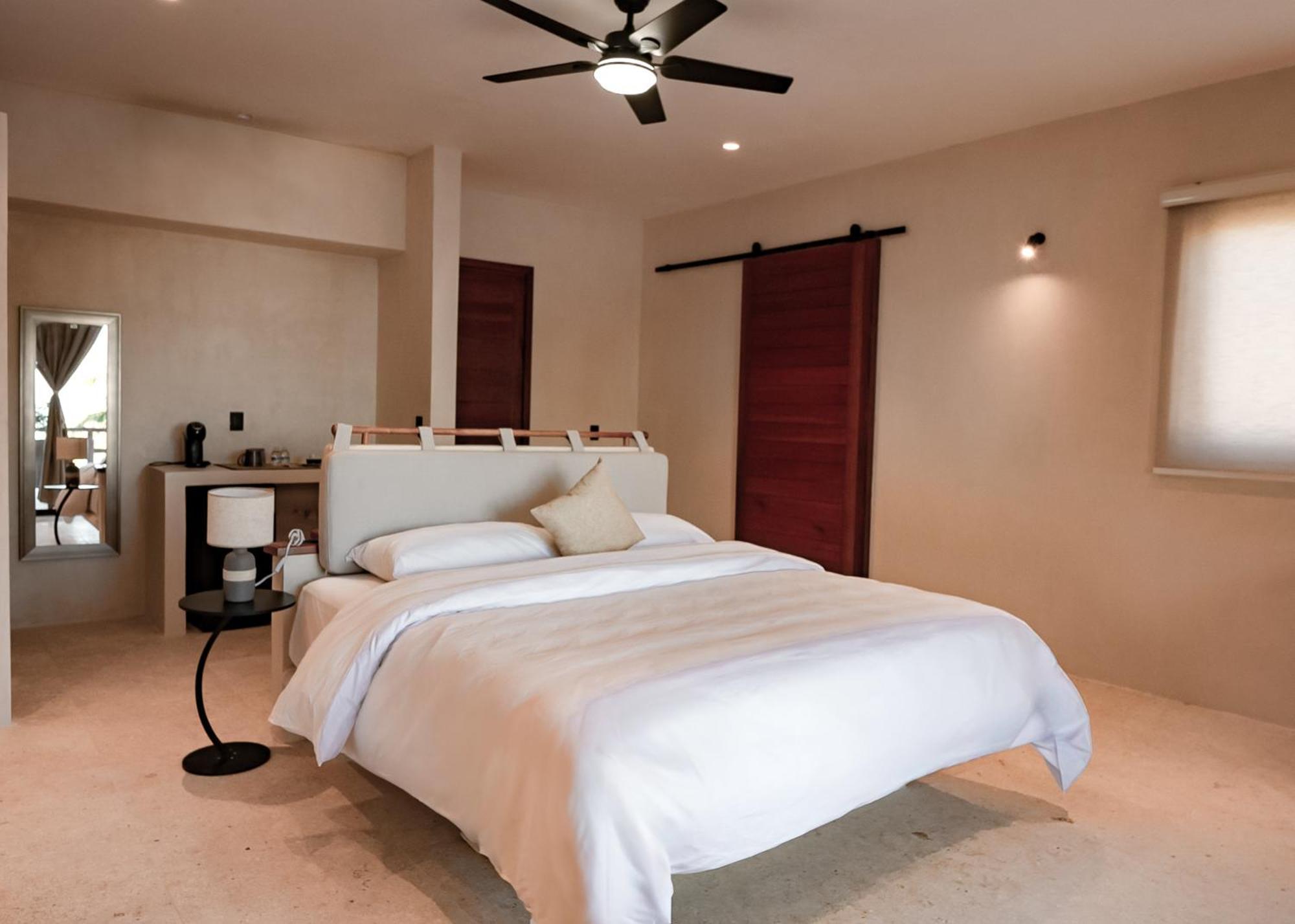 Beach Front Hotel Boutique Dk House Isla Holbox Номер фото