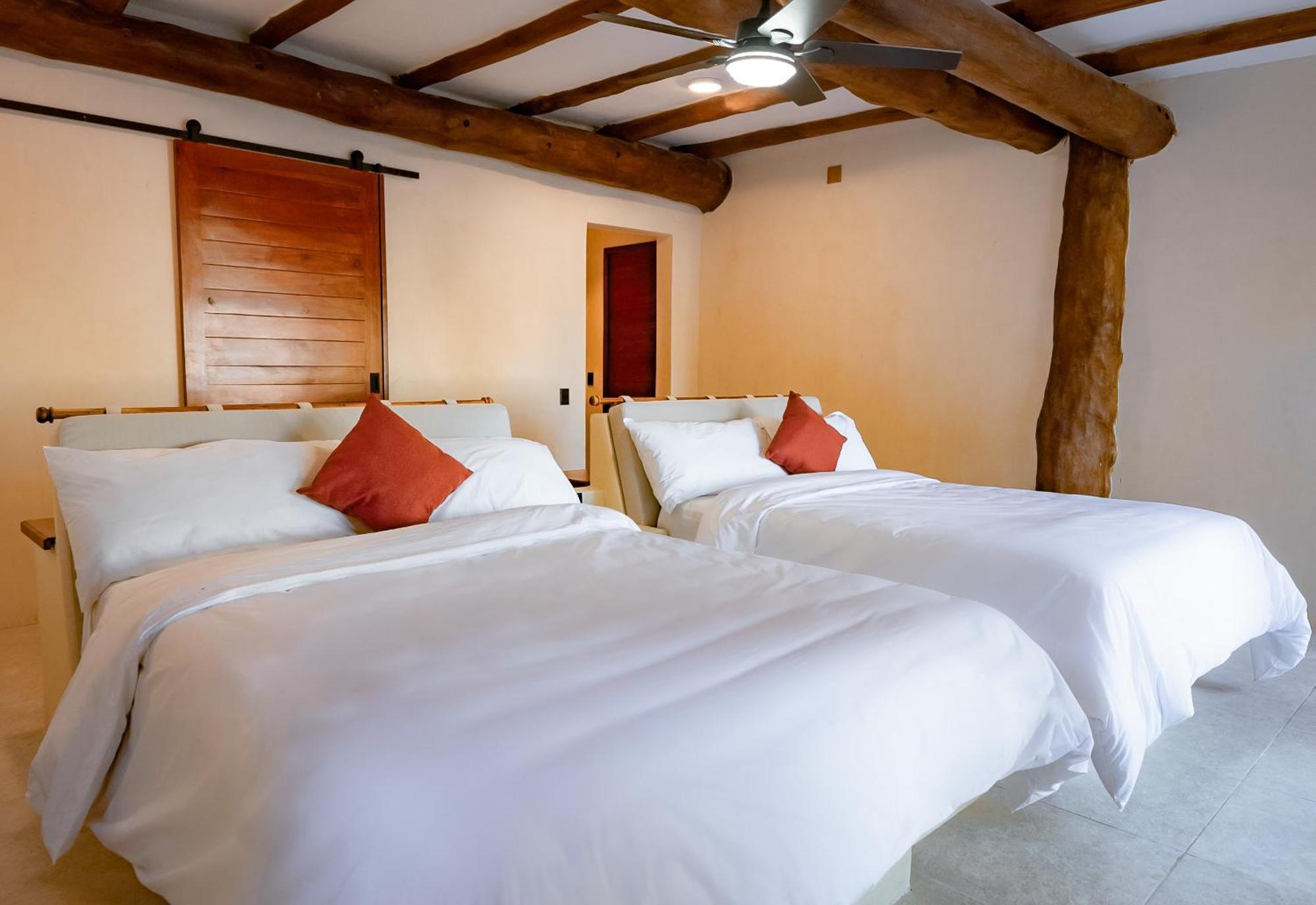 Beach Front Hotel Boutique Dk House Isla Holbox Екстер'єр фото